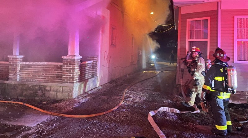 Residents escape, cats rescued from downtown Columbus fire